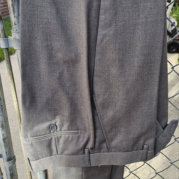 Retro Paris 3-piece suit, never worn - Picture 4 of 6